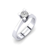 Gabriano Lara 4 tırnaklı tektaş yüzük; GIA-HRD sertifikalı yuvarlak pırlanta ve beyaz altın montürün üstten görünüşü