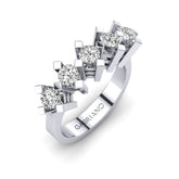 Gabriano Amy beştaş yüzük; GIA-HRD sertifikalı yuvarlak pırlanta ve beyaz altın montürün üstten görünüşü