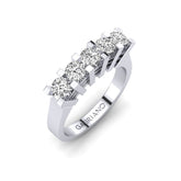 Gabriano Holly beştaş yüzük; GIA-HRD sertifikalı yuvarlak pırlanta ve beyaz altın montürün üstten görünüşü