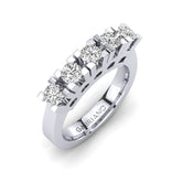 Gabriano Asia beştaş yüzük; GIA-HRD sertifikalı yuvarlak pırlanta ve beyaz altın montürün üstten görünüşü