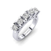 Gabriano Dara beştaş yüzük; GIA-HRD sertifikalı yuvarlak pırlanta ve beyaz altın montürün üstten görünüşü