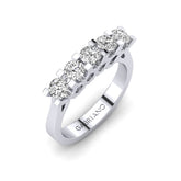 Gabriano Lorena beştaş yüzük; GIA-HRD sertifikalı yuvarlak pırlanta ve beyaz altın montürün üstten görünüşü