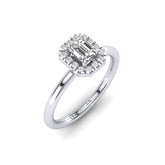 Gabriano Luliana 4 tırnaklı tektaş yüzük; GIA-HRD sertifikalı emerald pırlanta ve beyaz altın montürün üstten görünüşü