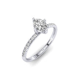 Gabriano Annabel 4 tırnaklı tektaş yüzük; GIA-HRD sertifikalı oval pırlanta ve beyaz altın montürün üstten görünüşü