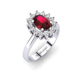 Isabel Yakut Yüzük