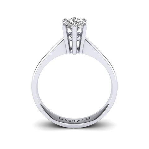 Gabriano Rafaella 6 tırnaklı tektaş yüzük; GIA-HRD sertifikalı yuvarlak pırlanta ve beyaz altın montürün yandan görünüşü