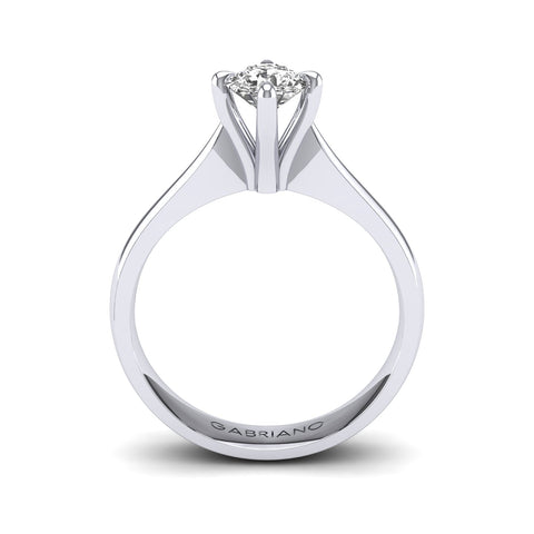 Gabriano Samira 4 tırnaklı tektaş yüzük; GIA-HRD sertifikalı yuvarlak pırlanta ve beyaz altın montürün yandan görünüşü
