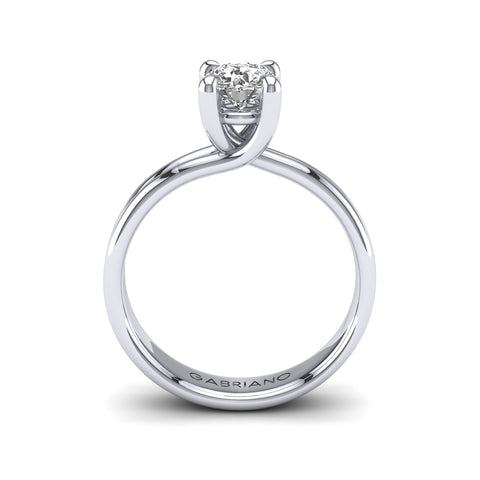 Gabriano Liora 4 tırnaklı tektaş yüzük; GIA-HRD sertifikalı yuvarlak pırlanta ve beyaz altın montürün yandan görünüşü