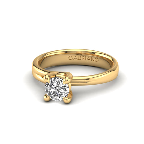 Gabriano Liora 4 tırnaklı tektaş yüzük; GIA-HRD sertifikalı yuvarlak pırlanta ve sarı altın montürün üstten görünüşü