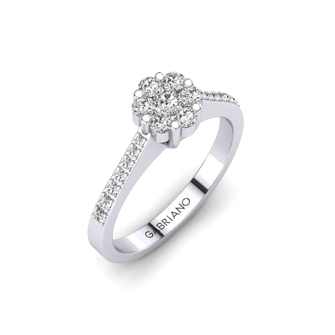 Gabriano Andrea tektaş efektli yüzük; yuvarlak pırlanta ve beyaz altın montürün üstten görünüşü