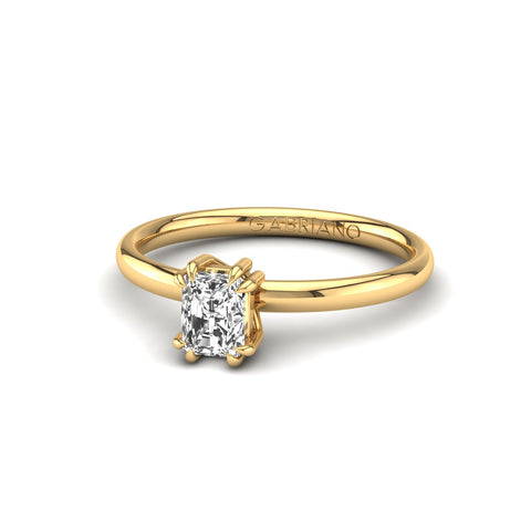 Gabriano Kaleidos 8 pençe tırnaklı tektaş yüzük; GIA-HRD sertifikalı radiant pırlanta ve sarı altın montürün üstten görünüşü