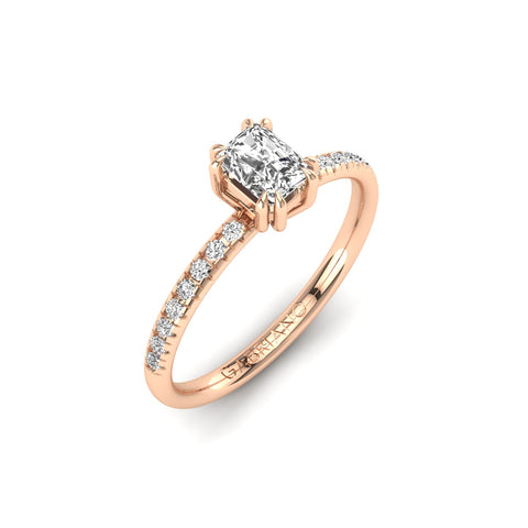 Gabriano Arborea 8 pençe tırnaklı tektaş yüzük; GIA-HRD sertifikalı radiant pırlanta ve rose altın montürün üstten görünüşü