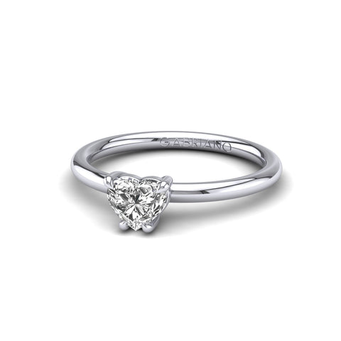 Gabriano Meliora 4 pençe tırnaklı tektaş yüzük; GIA-HRD sertifikalı kalp pırlanta ve beyaz altın montürün üstten görünüşü