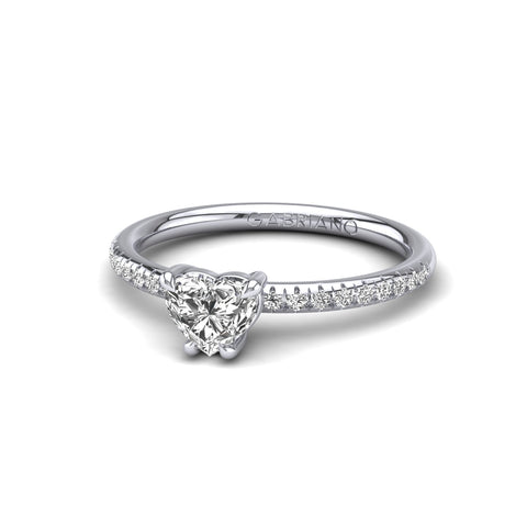 Gabriano Velvetine 4 pençe tırnaklı tektaş yüzük; GIA-HRD sertifikalı kalp pırlanta ve beyaz altın montürün üstten görünüşü