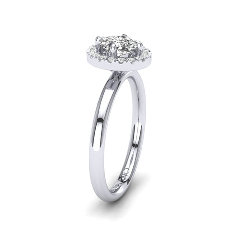 Gabriano Harmonia 4 tırnaklı tektaş yüzük; GIA-HRD sertifikalı oval pırlanta ve beyaz altın montürün yandan görünüşü