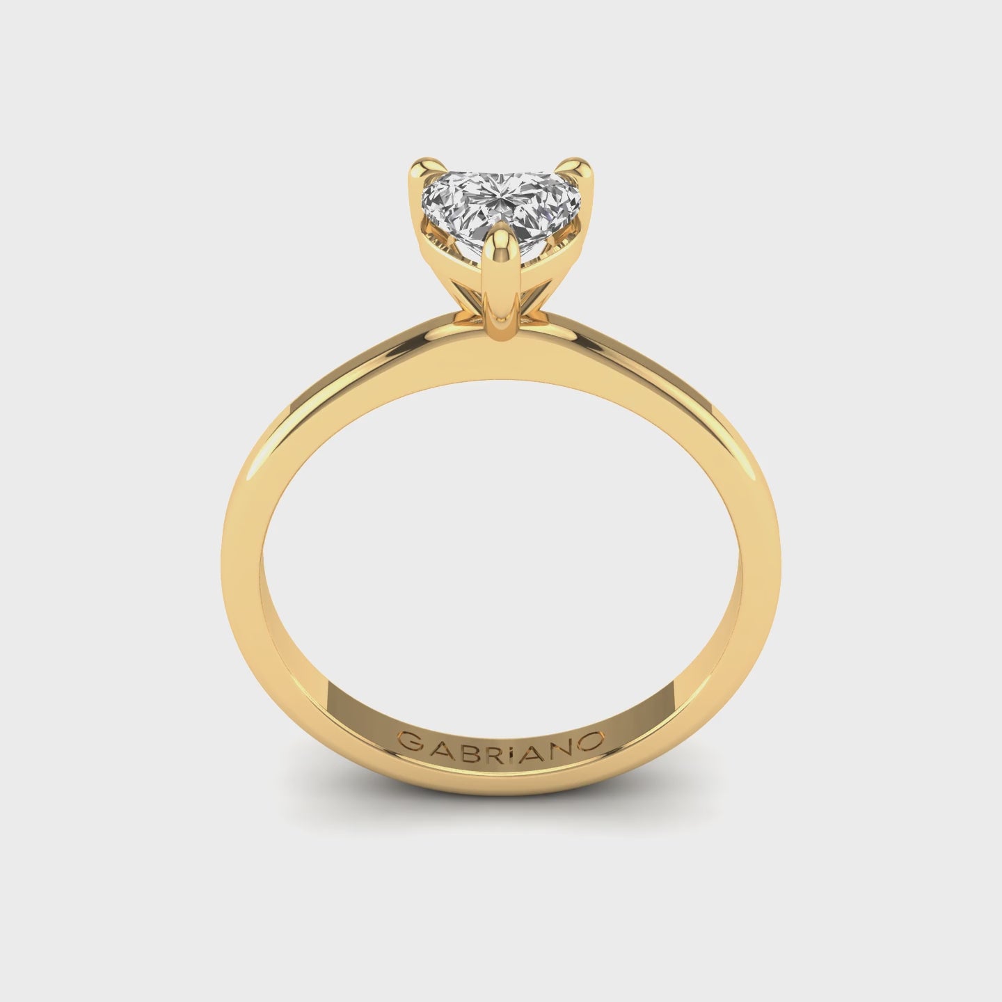 Gabriano Serenova 3 pençe tırnaklı tektaş yüzük; GIA-HRD sertifikalı kalp pırlanta ve sarı altın montürün 360 videosu